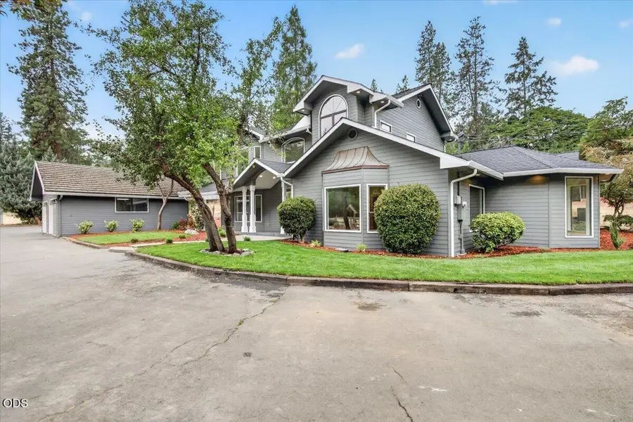 791 Oregon 238, Jacksonville, OR 97530 - #3