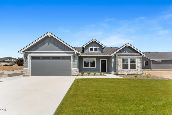 3049 Sky Lakes Drive #55, Medford, OR 97504