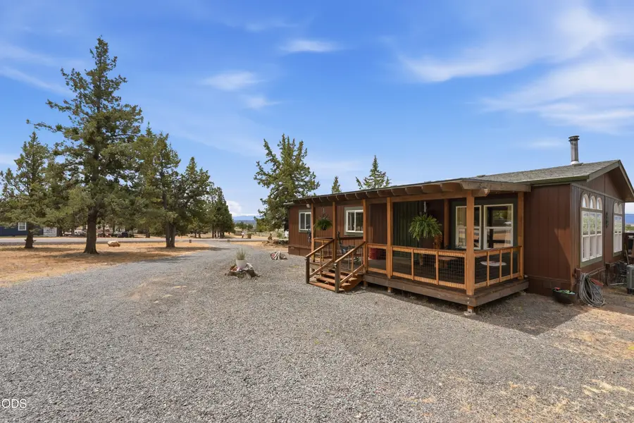 10711 SW Shad Road, Terrebonne, OR 97760 - #3