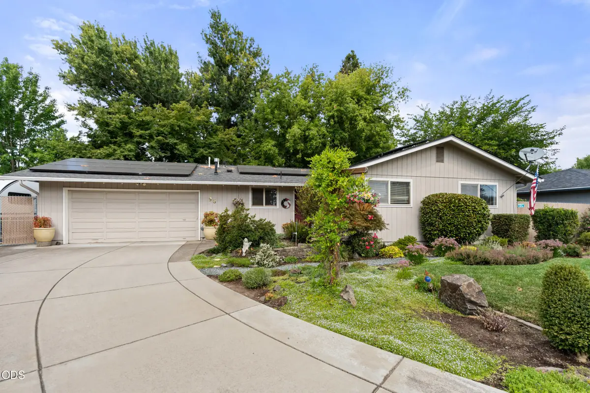 95 Donna Way, Central Point, OR 97502 - #1