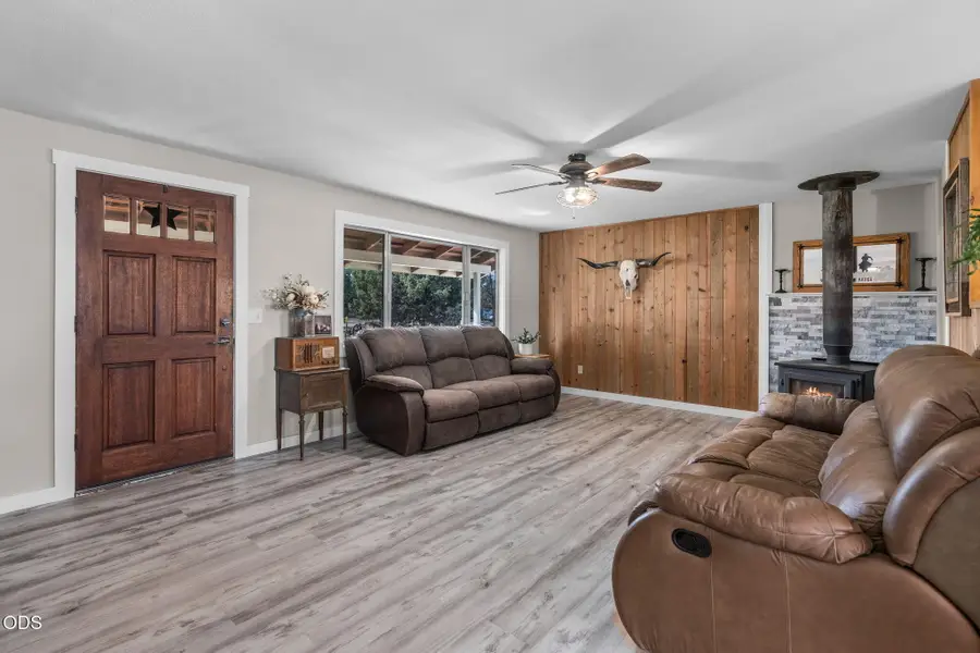 22988 Lariat Lane, Bend, OR 97701 - #2