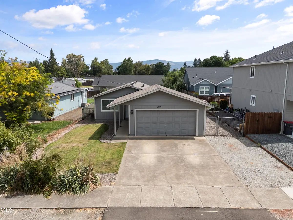 1827 Lillian Street, Medford, OR 97501 - #1