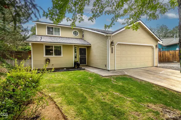 20705 Wishing Well Court, Bend, OR 97701