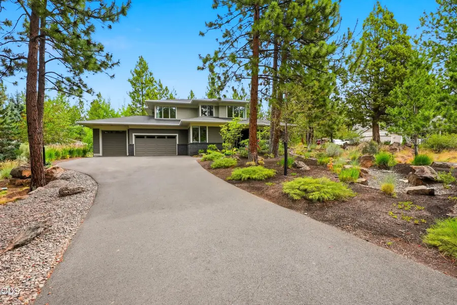 2966 NW Meldrum Court, Bend, OR 97703 - #2