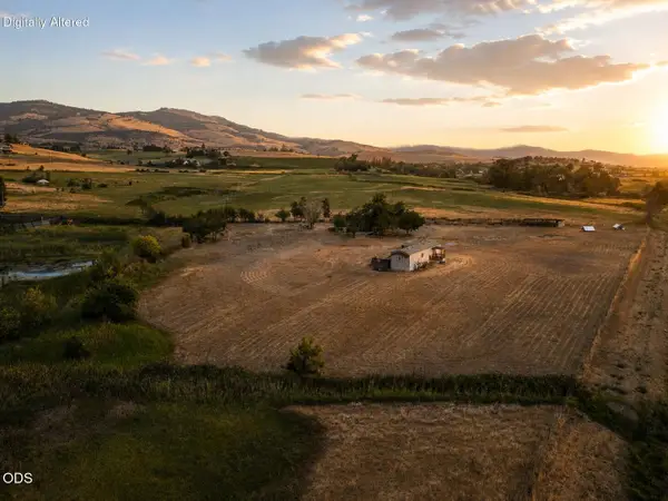 728 W Valley View, Ashland, OR 97520