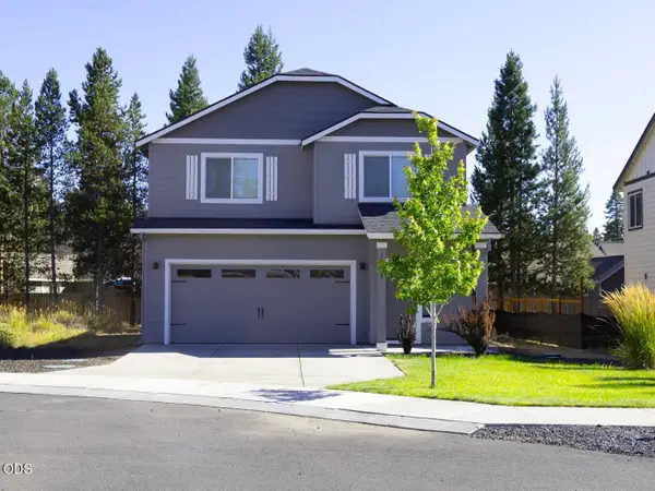16625 Landing Court, La Pine, OR 97739