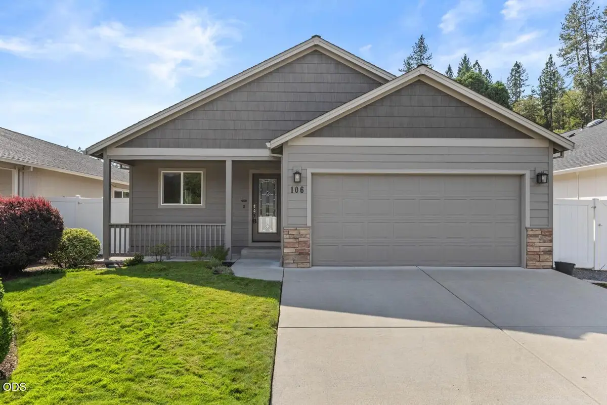 106 Westbrook Drive, Rogue River, OR 97537 - #1