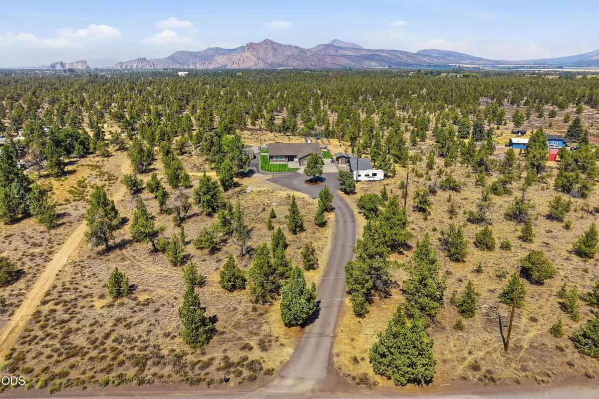 4285 NE Butler Avenue, Redmond, OR 97756 - #1