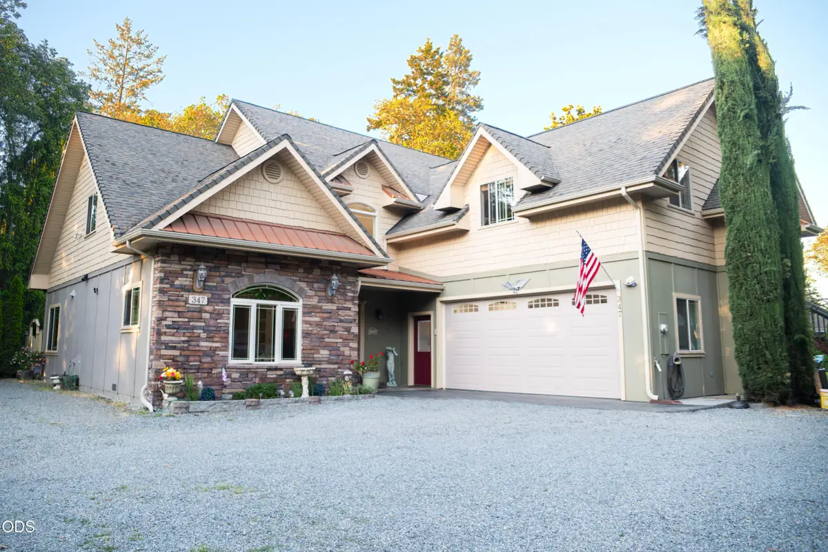 347 Peckerwood Lane, Grants Pass, OR 97527 - #1