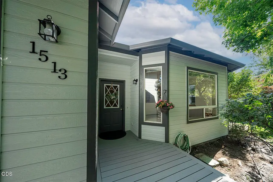 1513 Lithia Way, Talent, OR 97540 - #3