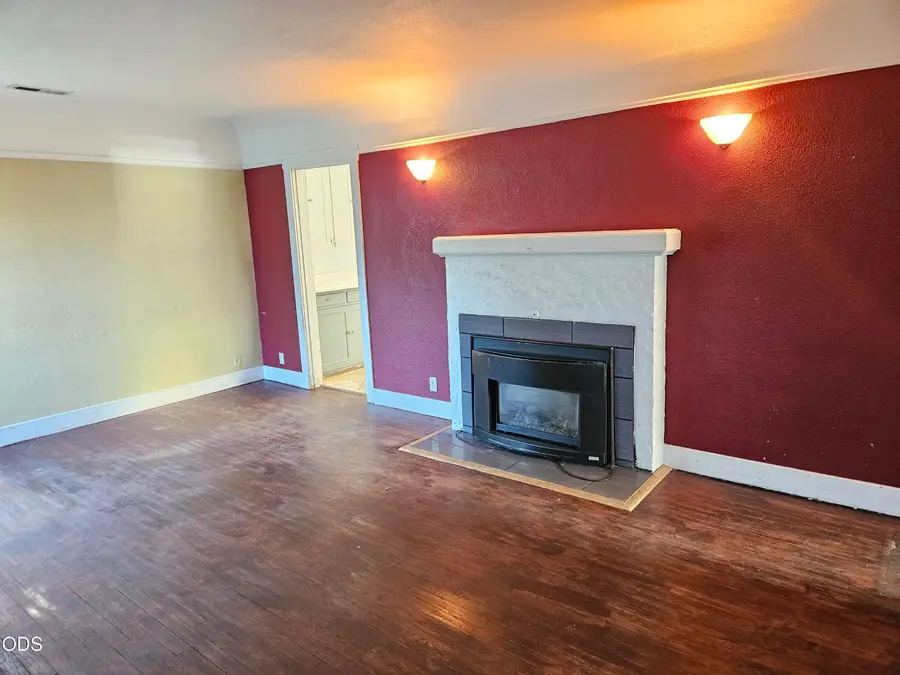 4688 Thompson Avenue, Klamath Falls, OR 97603 - #3