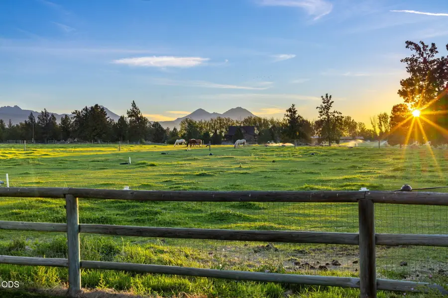 19100 Couch Market Road, Bend, OR 97701 - #3