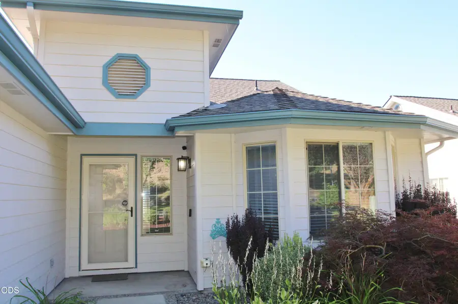 635 Hanks Street, Klamath Falls, OR 97601 - #3
