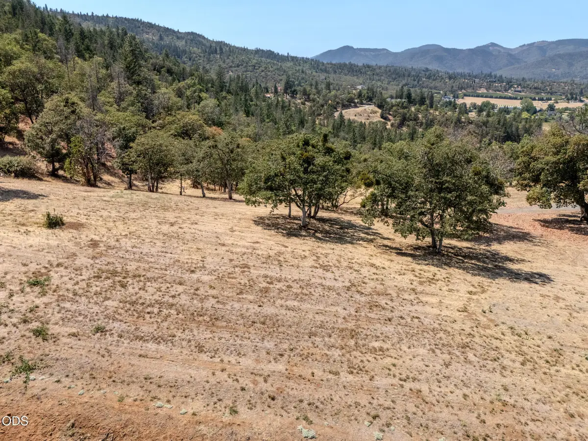 3555 S Stage Road #Lot 3, Medford, OR 97501 - #1