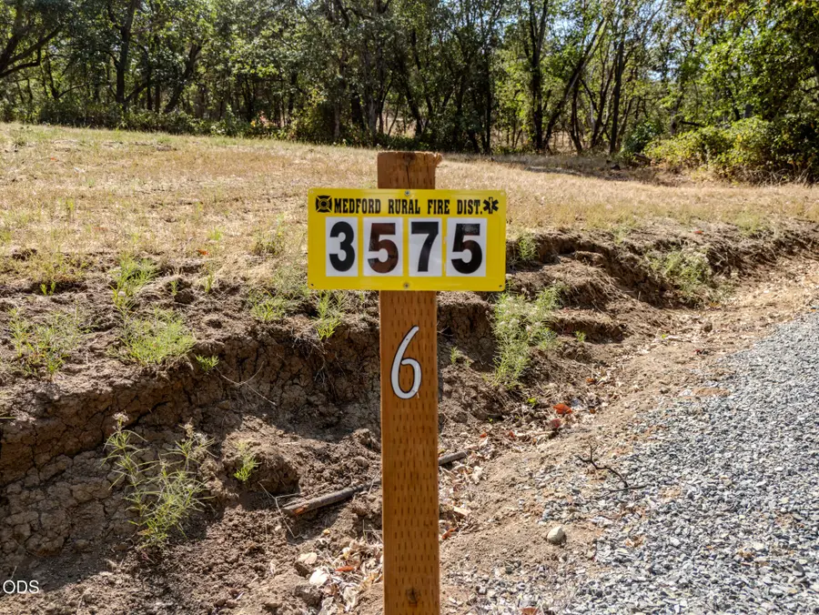 3575 S Stage Road #Lot 6, Medford, OR 97501 - #2