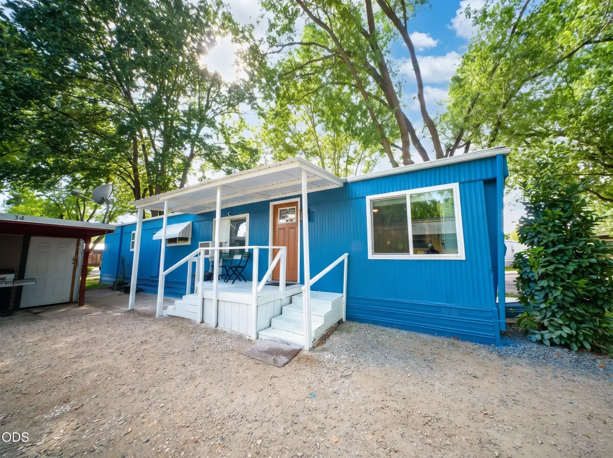 2335 Table Rock Road #SPC 34, Medford, OR 97501 - #1