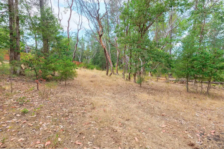 4529 E Evans Creek Road, Rogue River, OR 97537 - #2