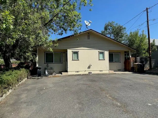 1410 SW G Street, Grants Pass, OR 97526 - #2