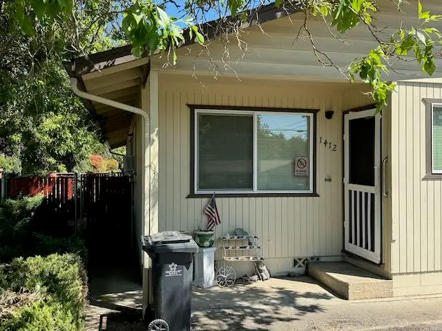 1410 SW G Street, Grants Pass, OR 97526 - #3
