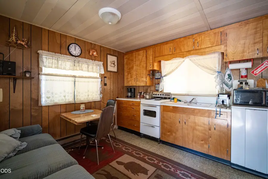 52036 Dorrance Meadow Road, La Pine, OR 97739 - #3