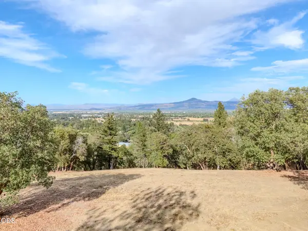3551 S Stage Road #Lot 2, Medford, OR 97501
