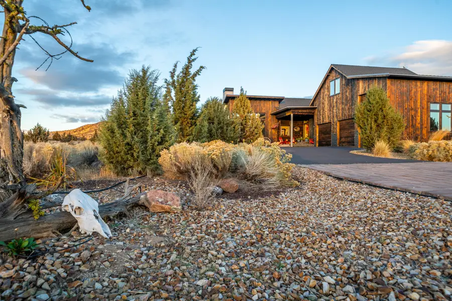15660 SW Rangeland Drive, Powell Butte, OR 97753 - #3