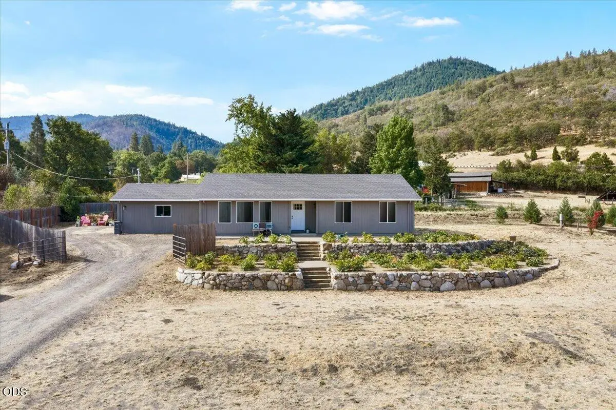 907 Neil Creek Road, Ashland, OR 97520 - #1