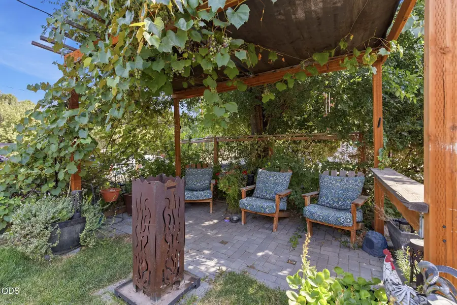 74 SE 11th Street, Madras, OR 97741 - #2