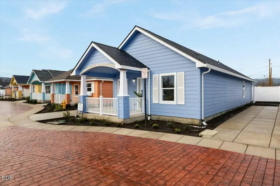 144 Esperanza Court #Lot 7, Medford, OR 97501 - #2