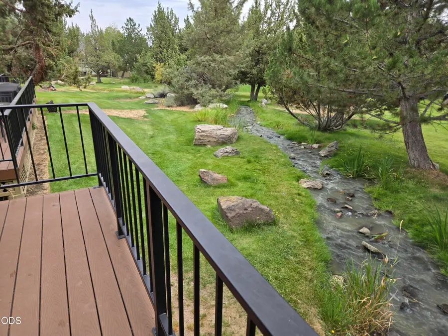 1732 Prairie Falcon Drive, Redmond, OR 97756 - #3