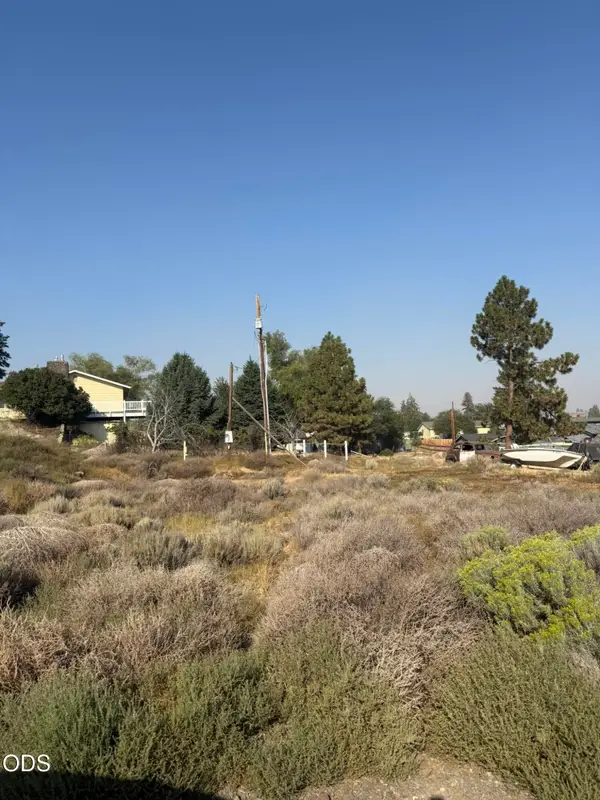 680 SE Haven Street, Madras, OR 97741