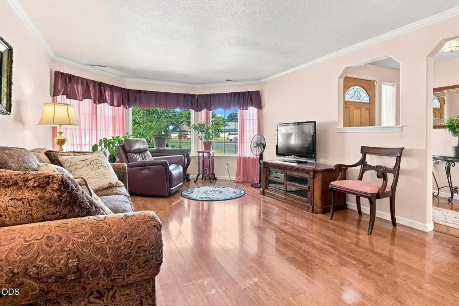 917 Rebecca Drive, Phoenix, OR 97535 - #2