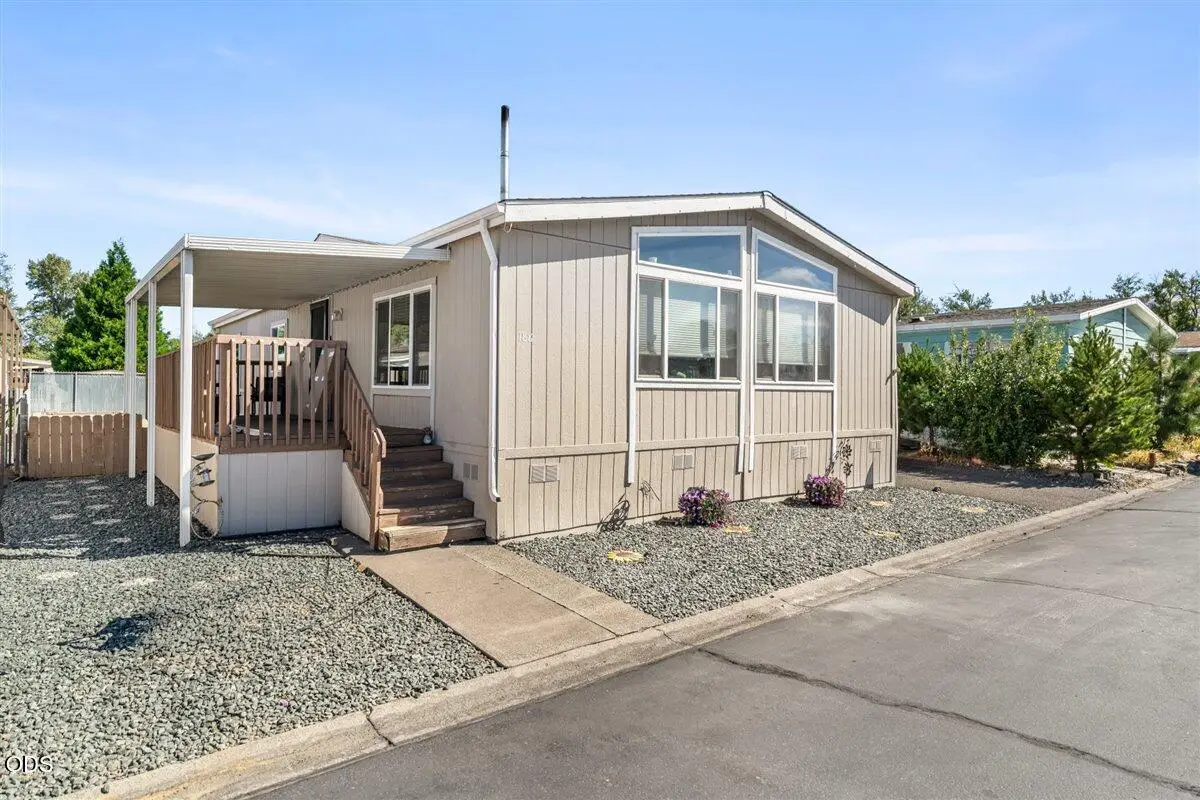 3555 S Pacific Highway #SPC 188, Medford, OR 97501 - #1