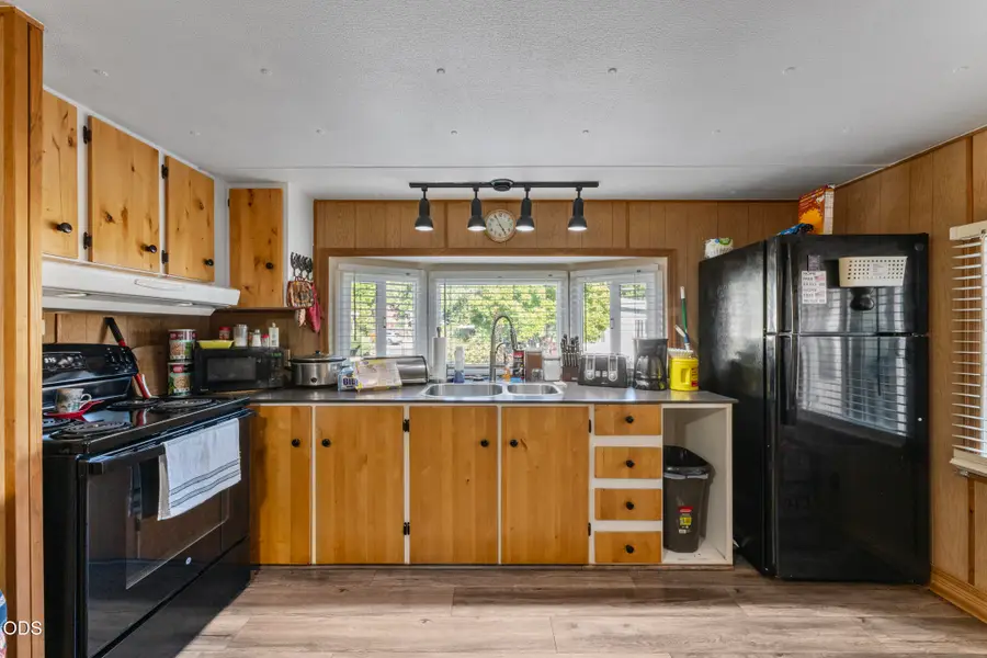 515 E Main Street #UNIT 6, Rogue River, OR 97537 - #3