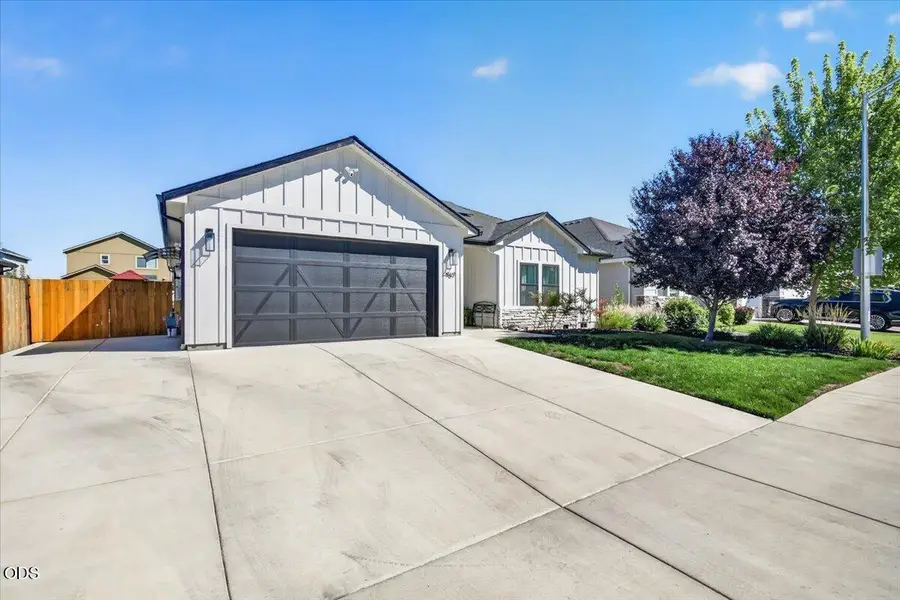 967 Arrowhead Trail, Eagle Point, OR 97524 - #2
