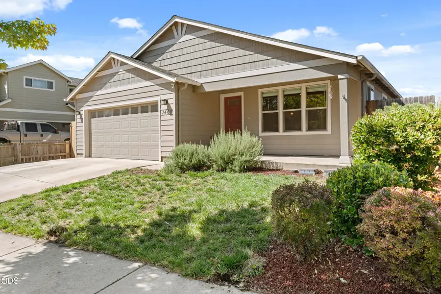 1466 Clearsprings Drive, Medford, OR 97501 - #2