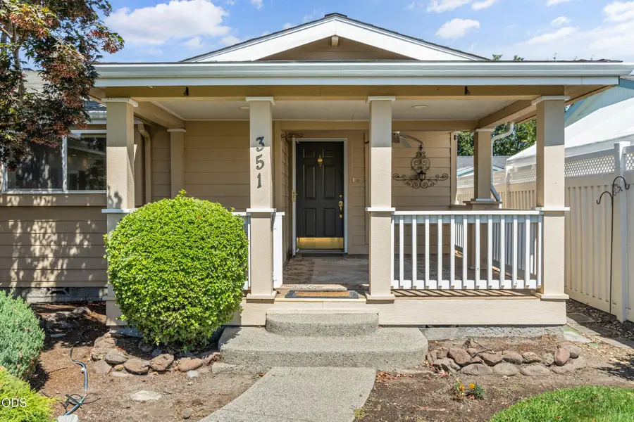 351 Orth Drive # 14, Central Point, OR 97502 - #2