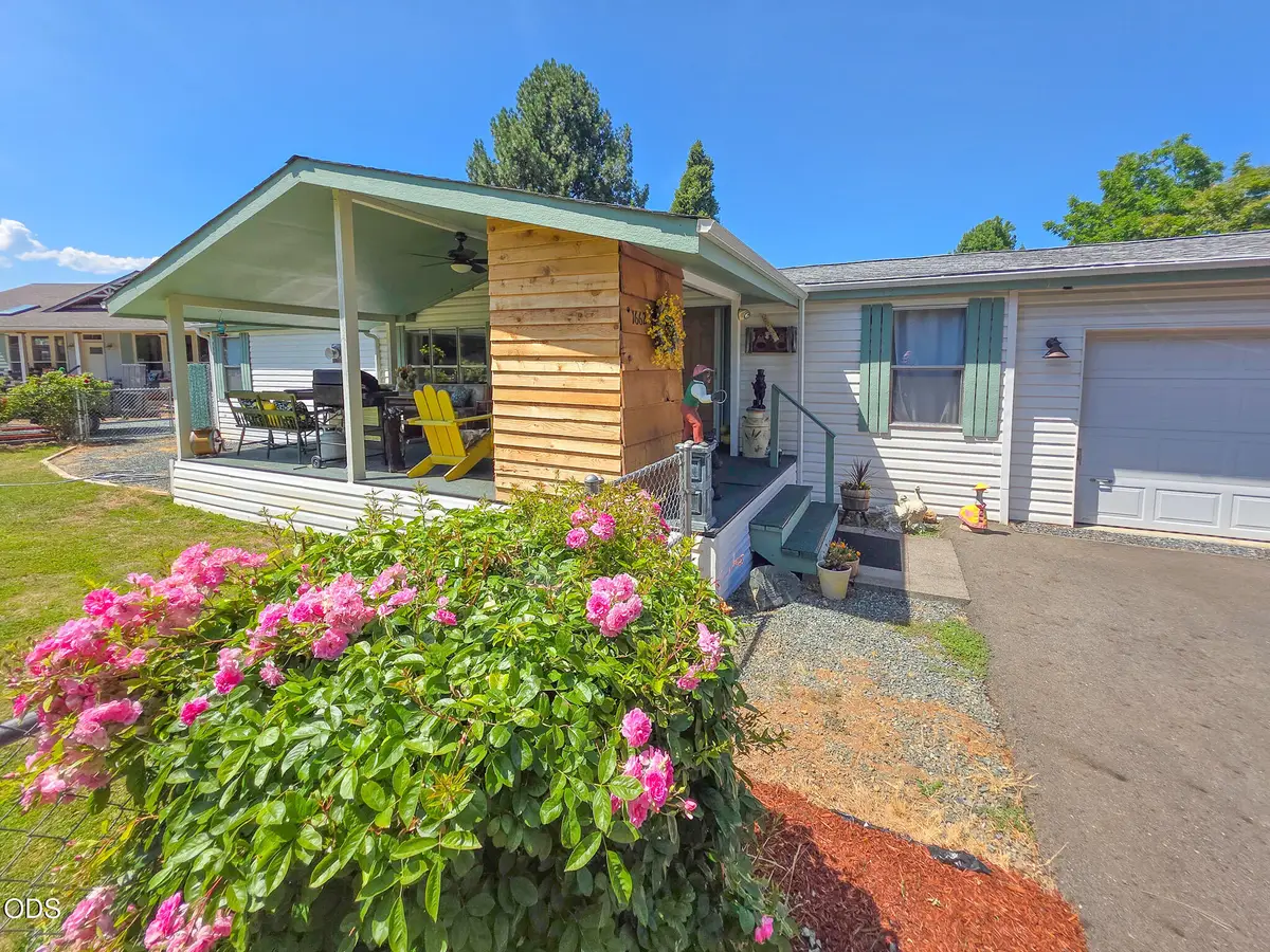 1662 Mount Baldy Road, Grants Pass, OR 97527 - #1