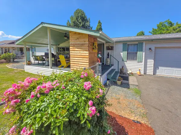 1662 Mount Baldy Road, Grants Pass, OR 97527