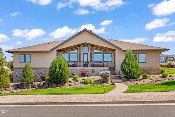 373 SE Manzanita Drive, Madras, OR 97741