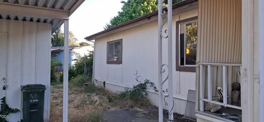 222 Ollis Road, Cave Junction, OR 97523 - #3