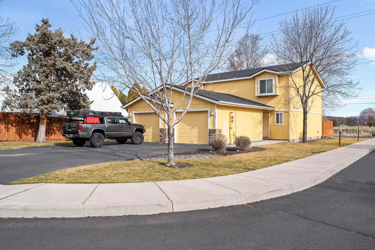 1147 SW Tee Lane, Prineville, OR 97754 - #1