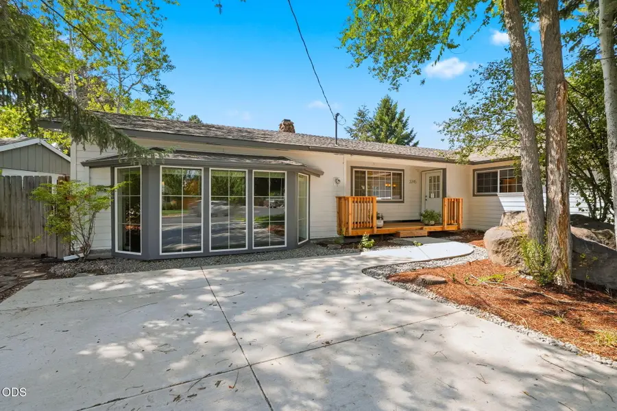 2245 NE Shepard Road, Bend, OR 97701 - #2