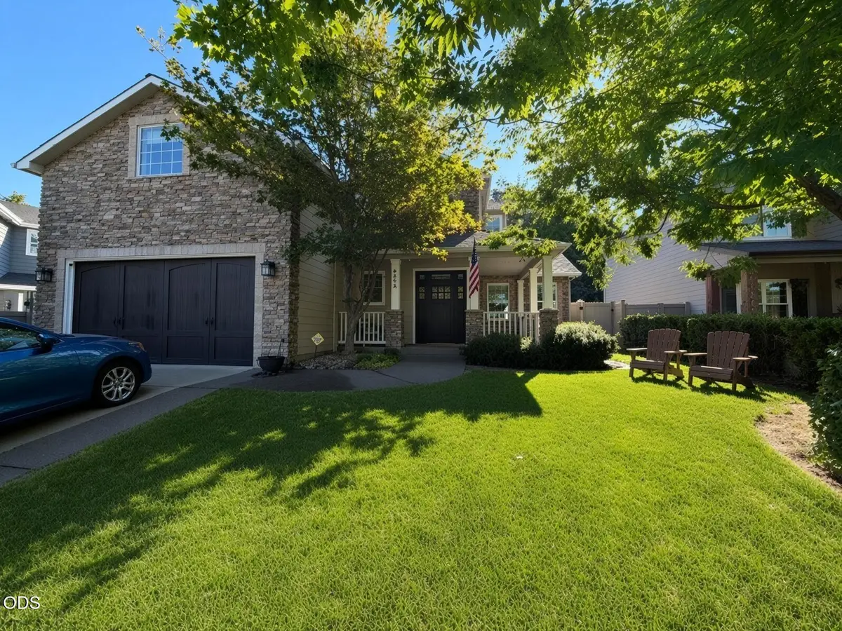 4573 Wolf Run Drive, Medford, OR 97504 - #1