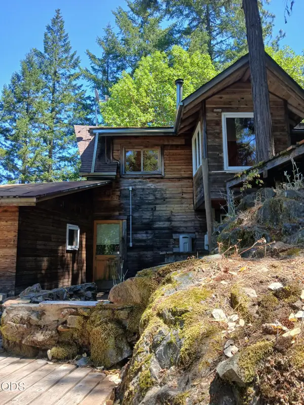 7965 Jump Creek Road, Grants Pass, OR 97526
