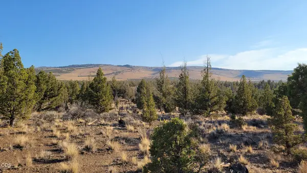 2300 SE Hickory Lane, Prineville, OR 97754