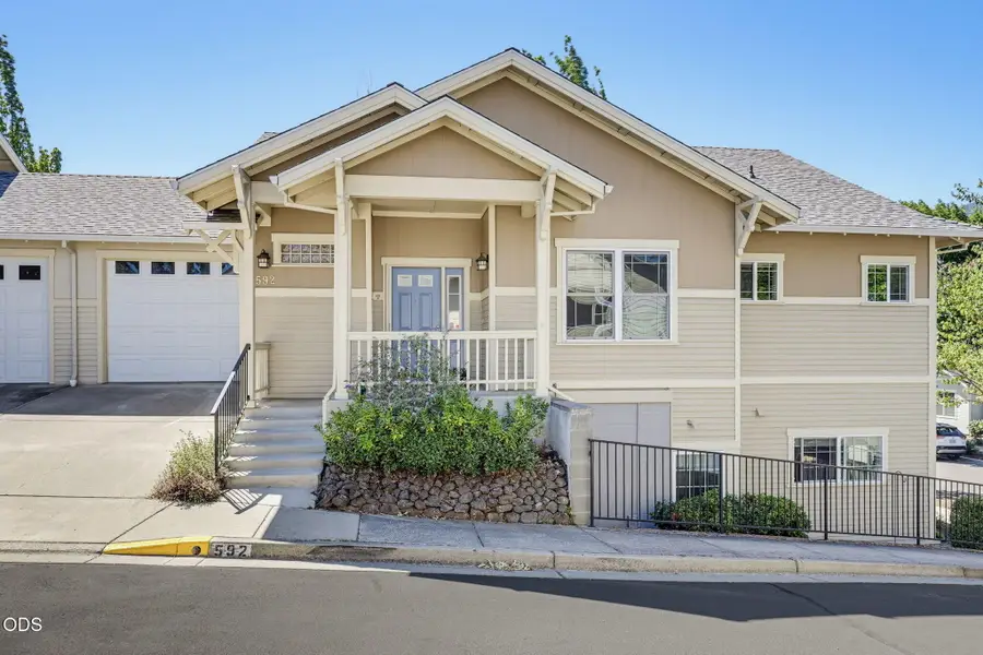 592 Nandina Street, Ashland, OR 97520 - #2