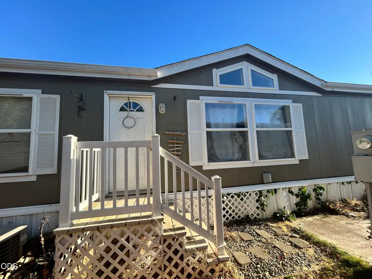 1246 2nd Avenue #UNIT 16, Gold Hill, OR 97525 - #1