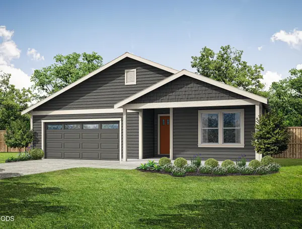 588 NE Mcgee Street #157, Madras, OR 97741