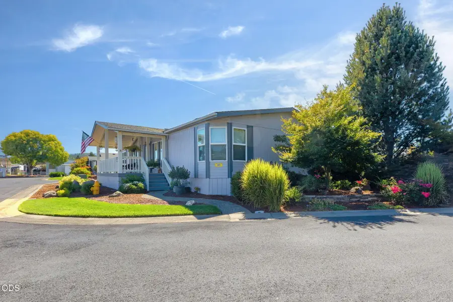 300 Winston Drive, Grants Pass, OR 97526 - #2